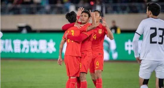 中国和日本足球比赛